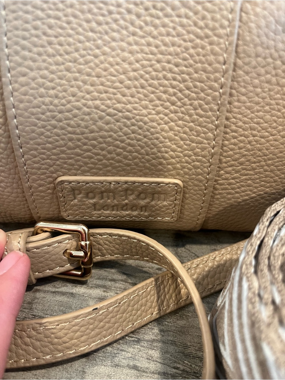 🖤Pom Pom London Taupe Crossbody Bag + 2 Interchangeable Straps - Picture 2 of 5